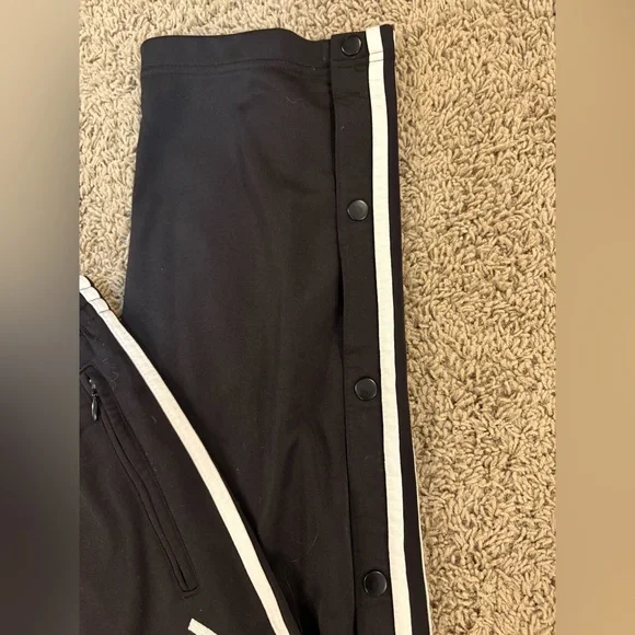 🤍🖤adidas • VINTAGE • black w/ white trim breakaway sweatpants • XL - Picture 3 of 11